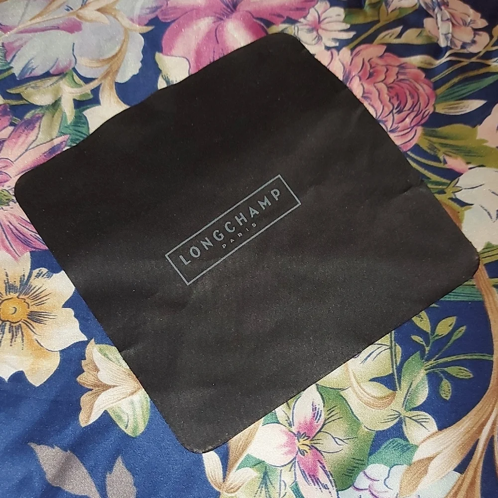 Longchamp Tan Leather Eyewear Case With Logo Cleaning Cloth - Picture 5 of 6